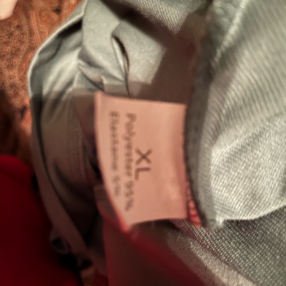 Size XL MAMA top - Picture 3 of 3